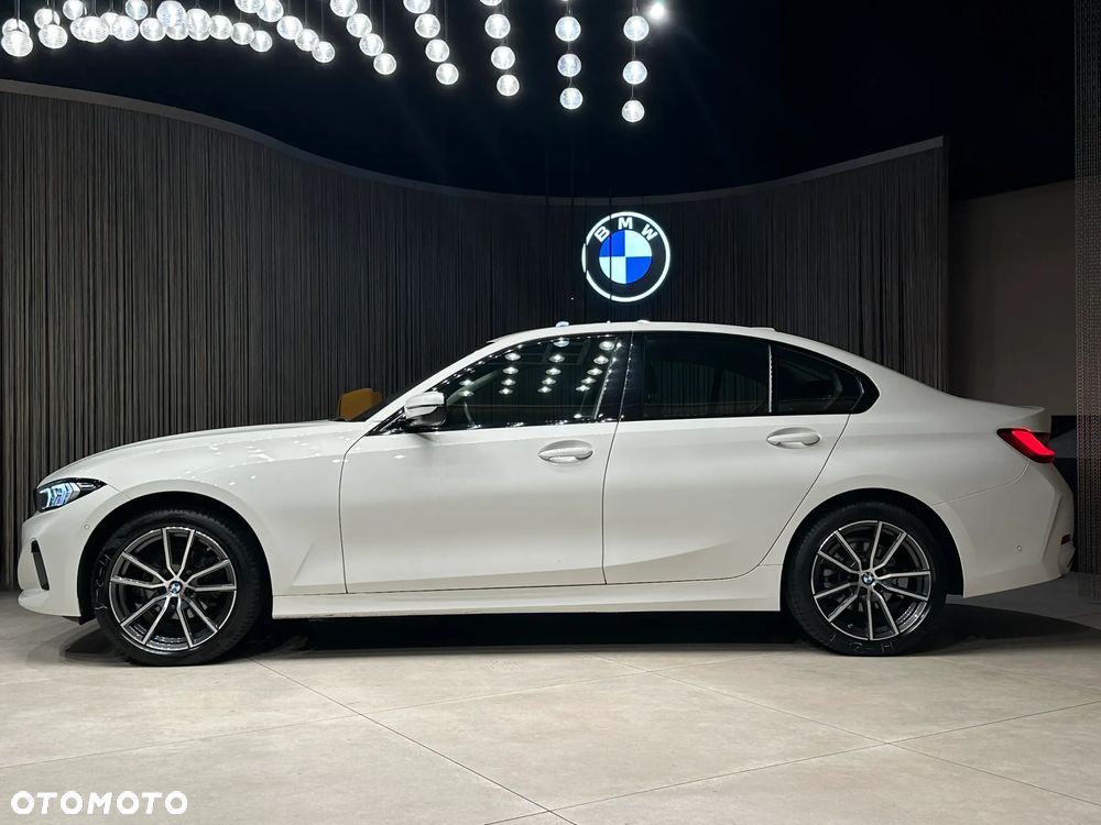 BMW Seria 3 318i - 7