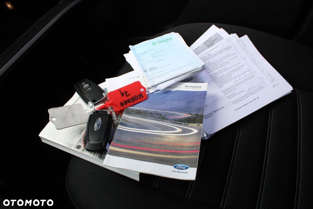 Ford Mondeo - 27