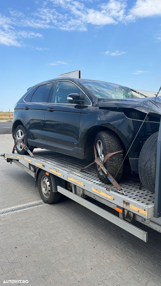 Dezmembram Ford Edge 2.0 diesel 4x4 din 2018 - 3