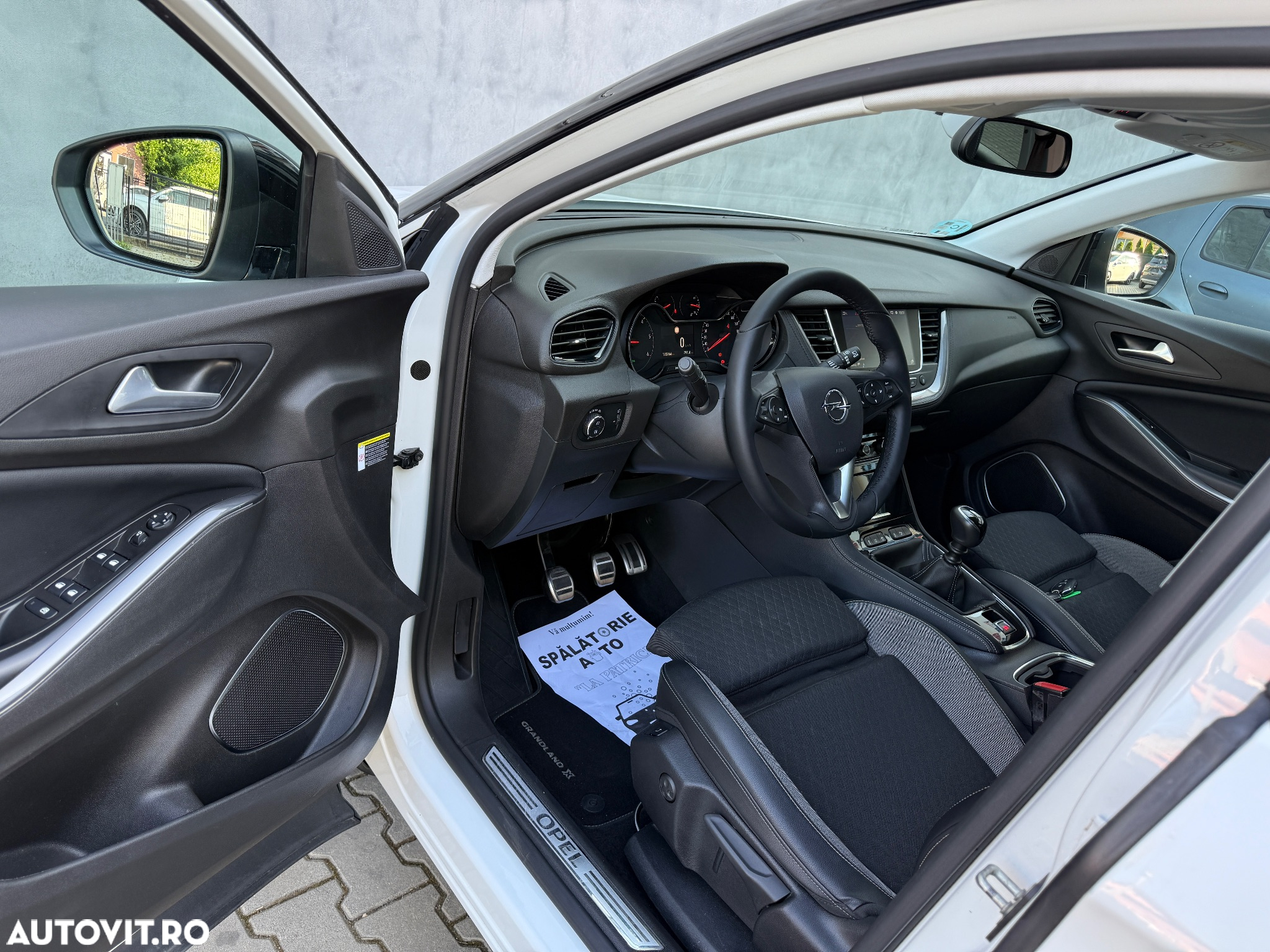 Opel Grandland X 1.5 ecoTEC START/STOP Design Line - 24