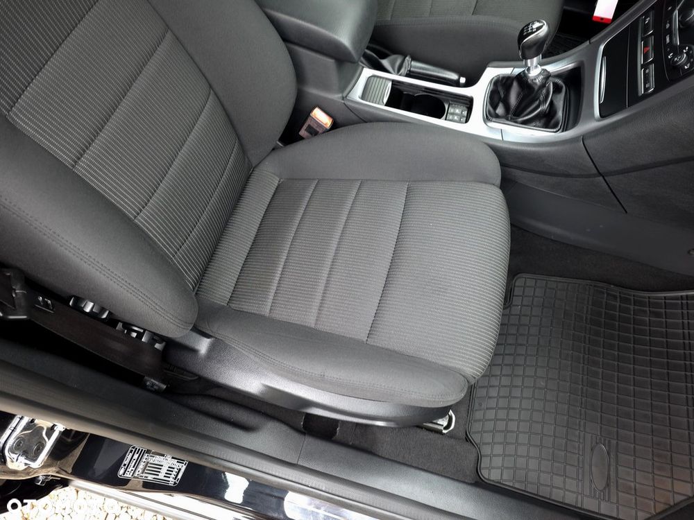 Ford Mondeo 2.0 TDCi Titanium - 13