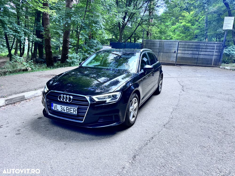 Audi A3 Sportback 1.6 TDI S tronic sport - 1