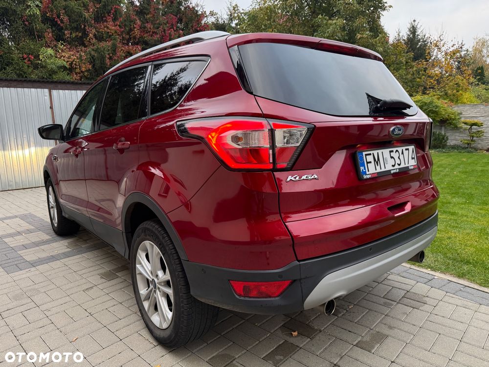 Ford Kuga - 4