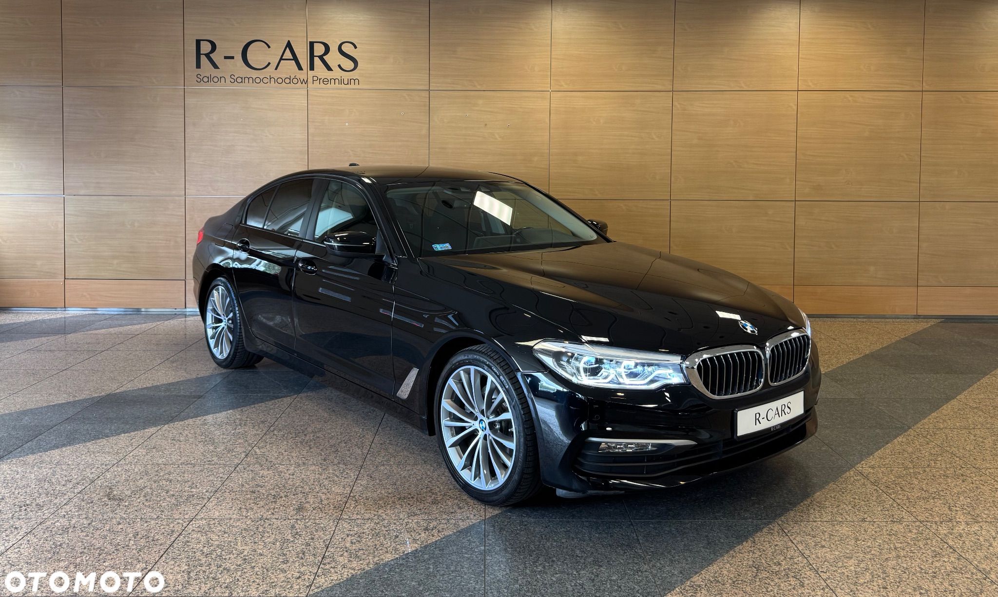BMW Seria 5 520d xDrive - 1