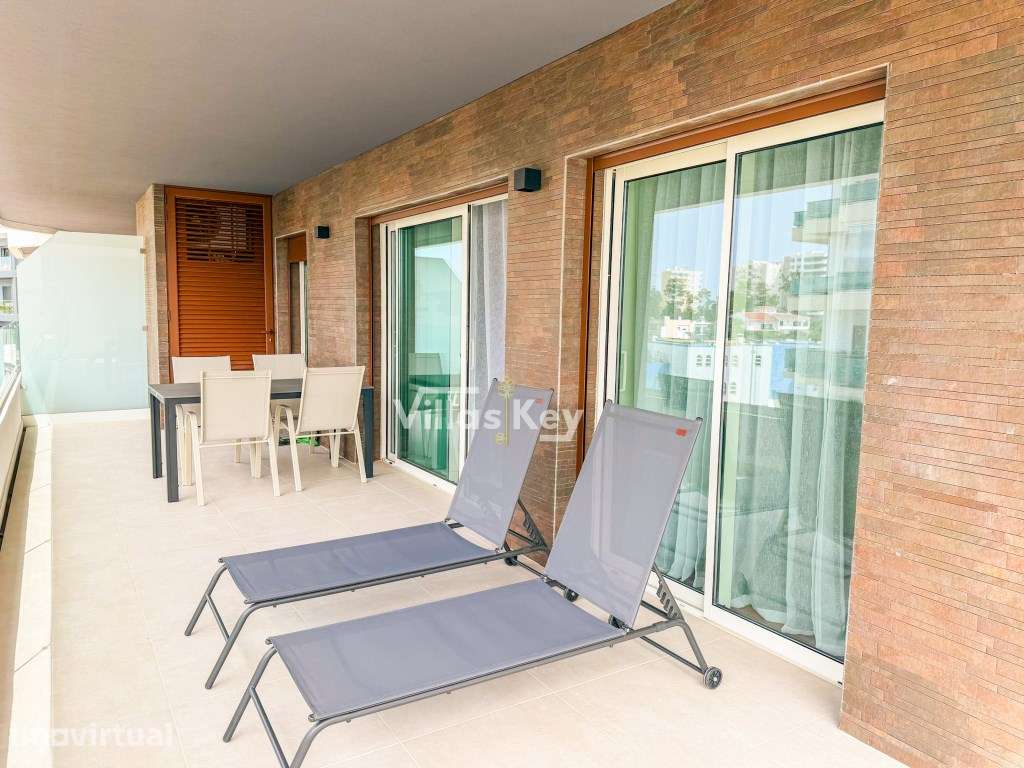 Apartamento nuevo de 2 dormitorios con piscina cerca de la playa en... - Grande imagem: 3/18