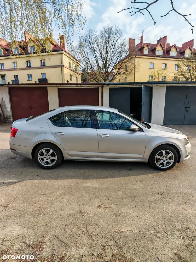 Skoda Octavia 1.6 TDI Ambition - 7