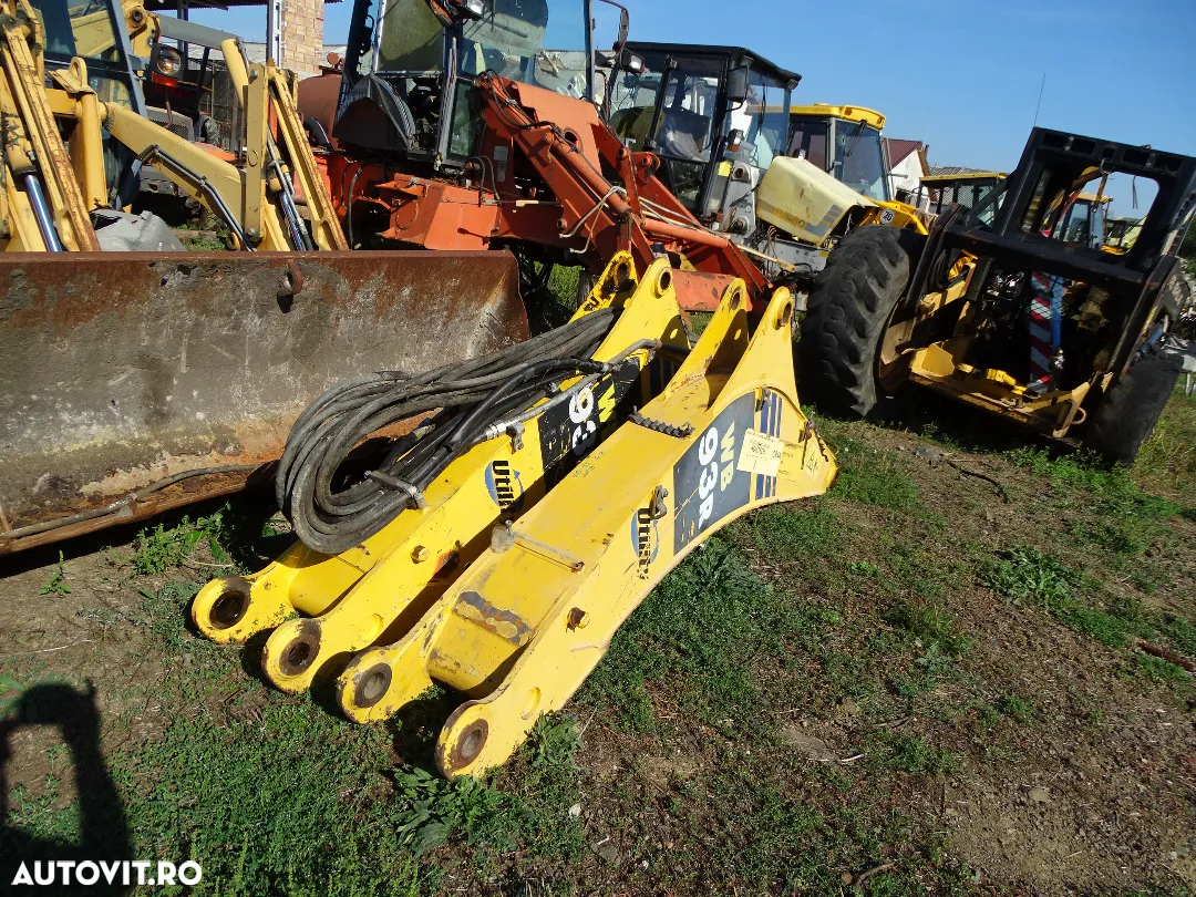 Barat si antebrat Komatsu WB 93 - 6