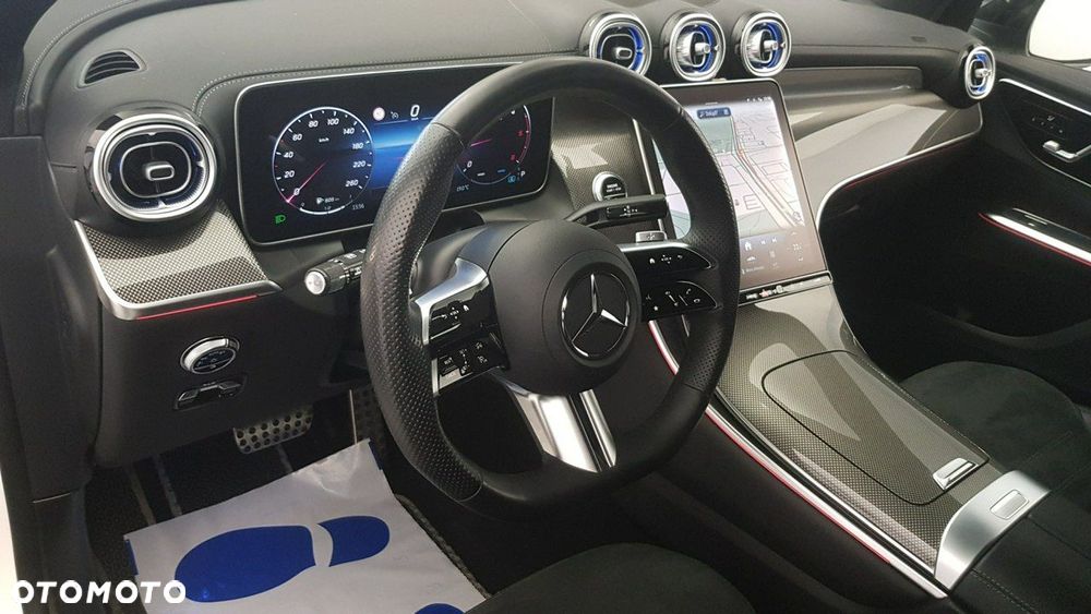 Mercedes-Benz GLC - 15