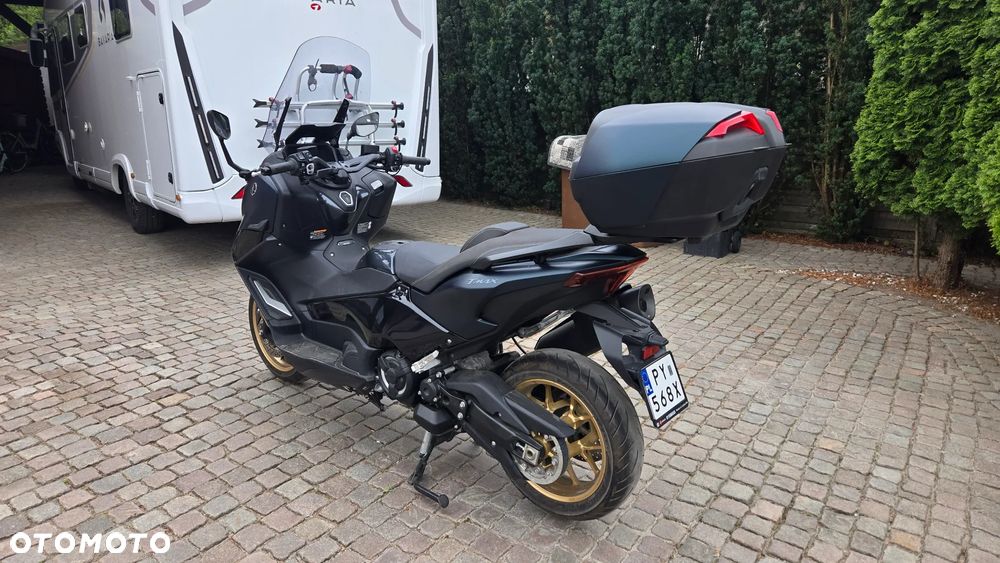 Yamaha Tmax - 3