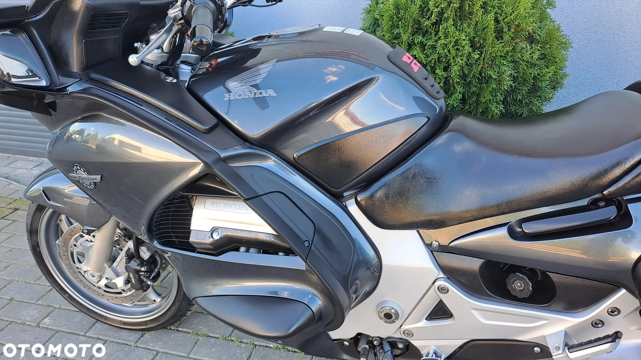 Honda ST - 39