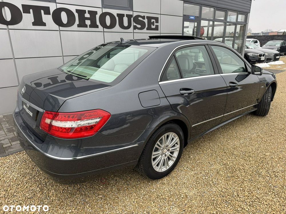 Mercedes-Benz Klasa E - 4