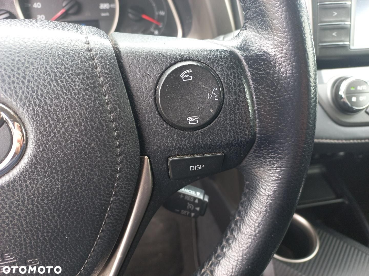 Toyota RAV4 - 24