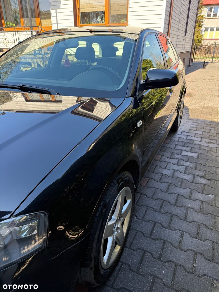 Audi A3 Sportback - 3