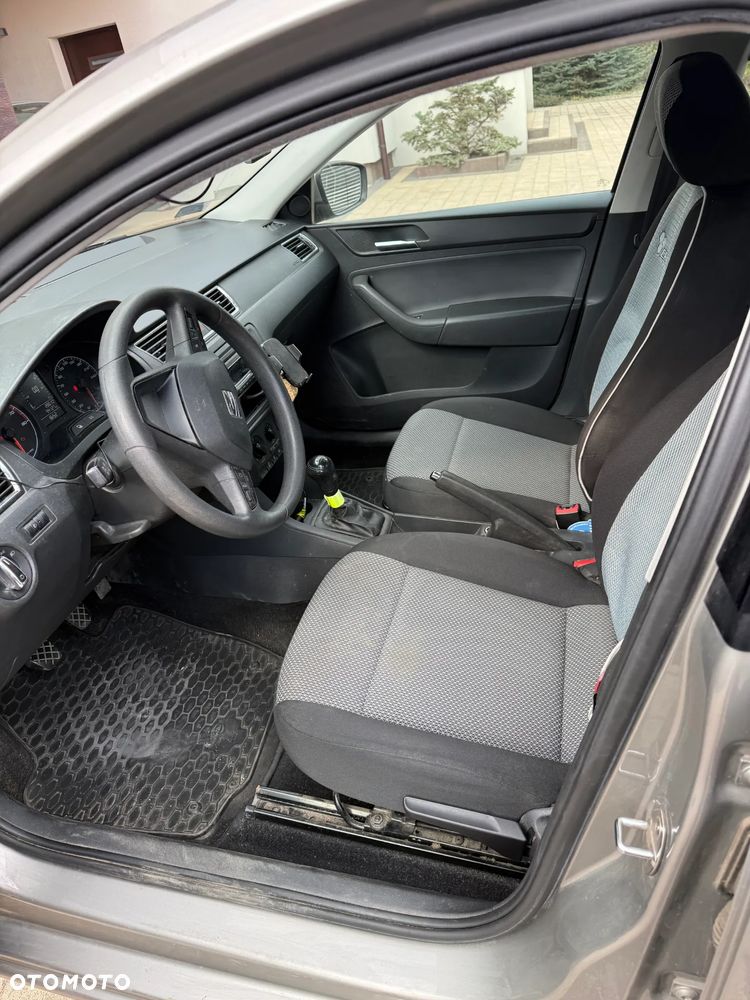 Seat Toledo 1.2 TSI Reference - 6