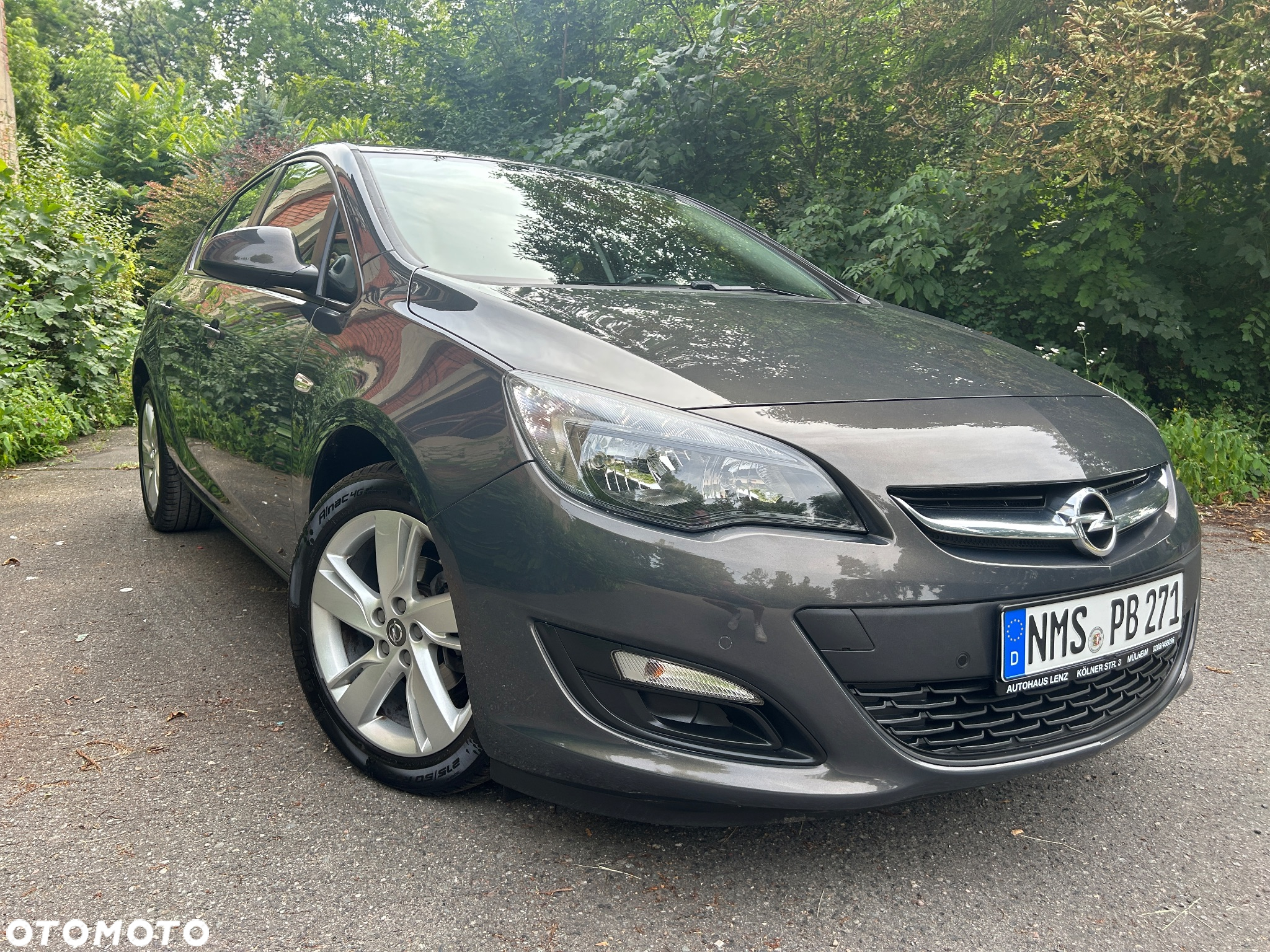 Opel Astra 1.6 Exklusiv - 36