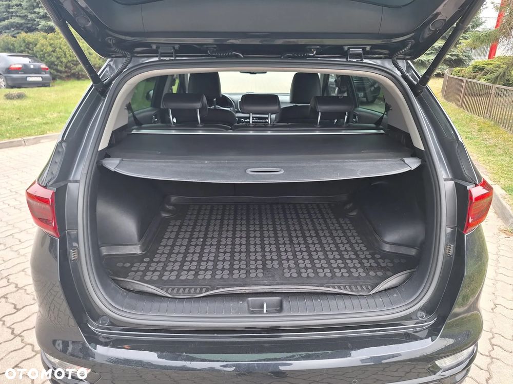 Kia Sportage 1.6 CRDI MHEV Black Edition 2WD DCT - 23