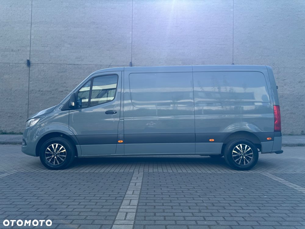 Mercedes-Benz Sprinter - 15