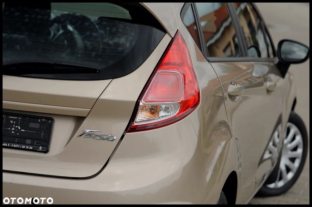 Ford Fiesta - 21