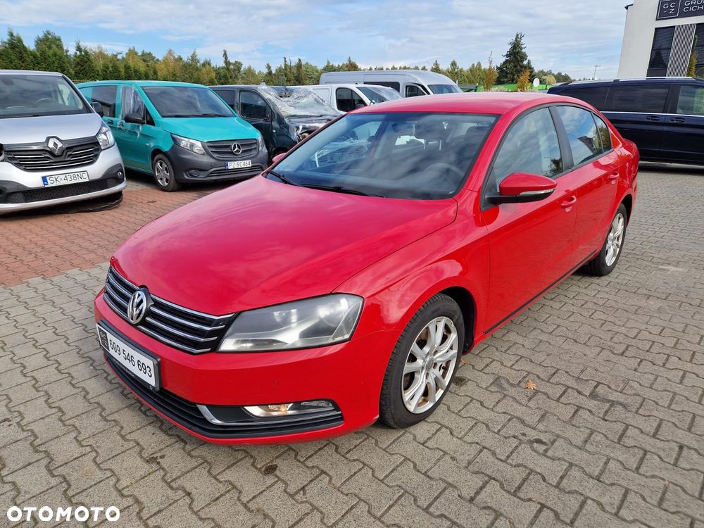 Volkswagen Passat 2.0 TDI Trendline - 1
