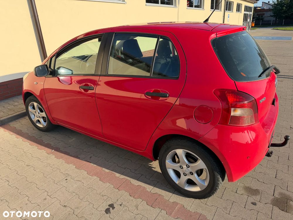 Toyota Yaris 1.0 Luna A/C - 17