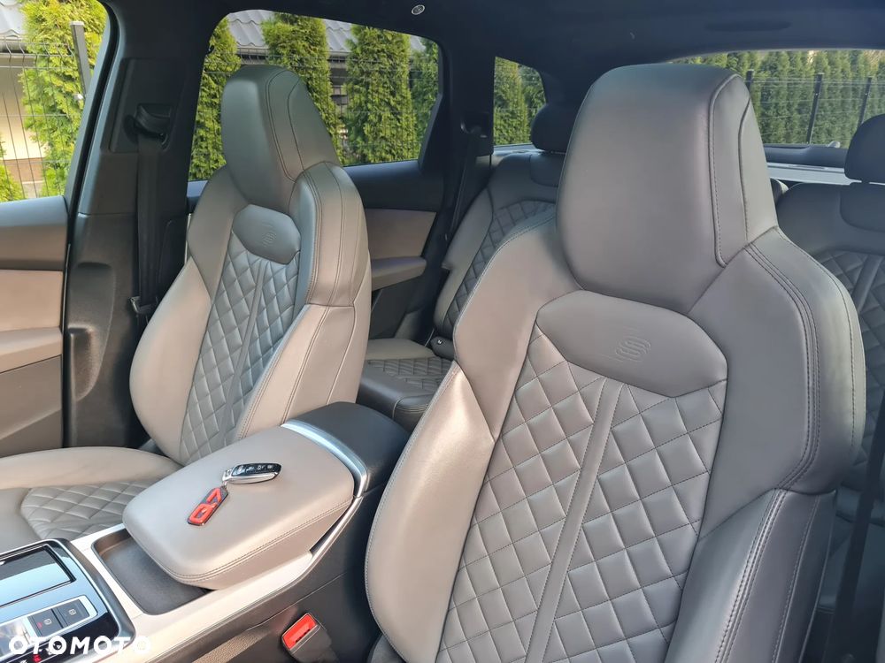Audi Q7 - 20