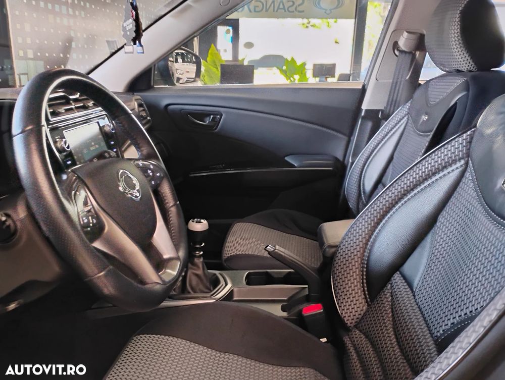 SsangYong Tivoli 1.5 T-GDi 4WD Amber - 24