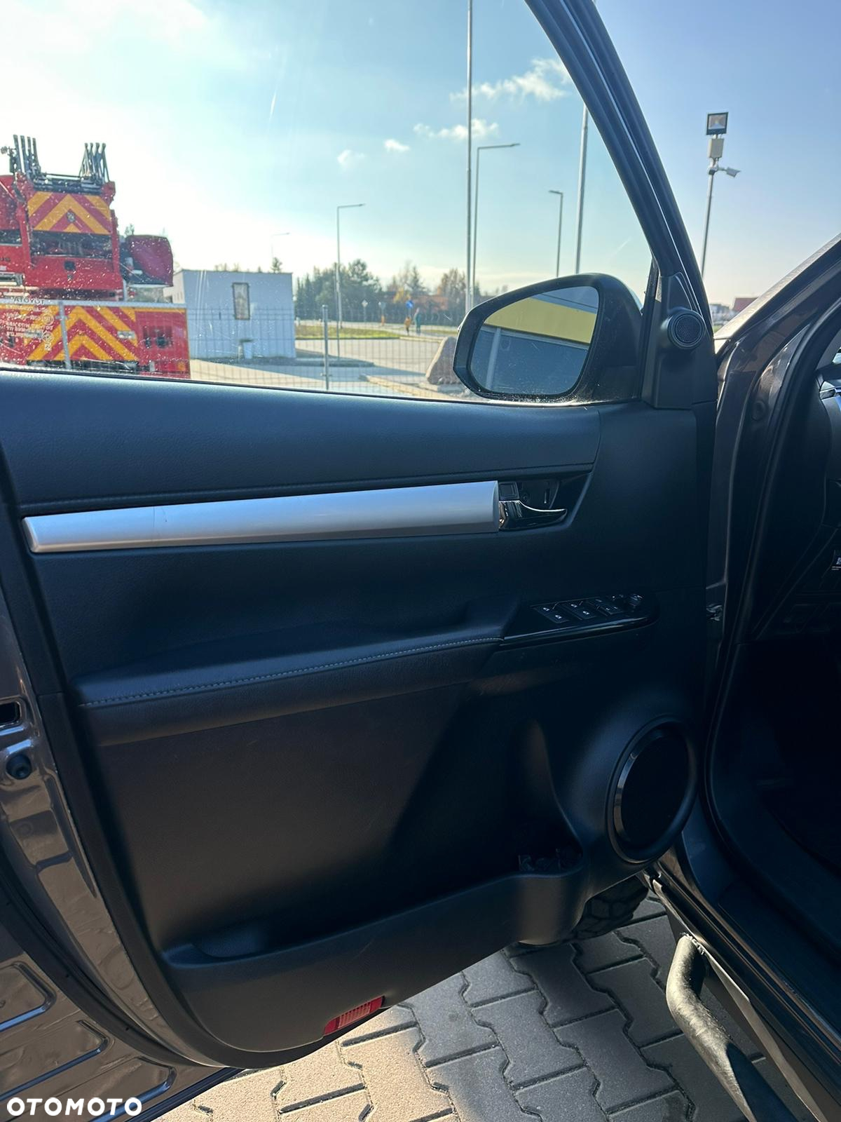 Toyota Hilux - 7