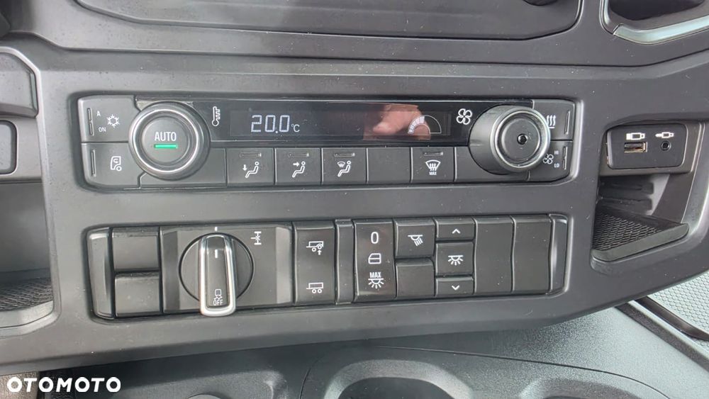 Scania P410///* 2020///* RETARDER///* PEŁNY ADR///* HYDRAULIKA///* LEKKA///* 7200KG///* LEDY///* ALUFELGI///* WAGA///* STAN BARDZO DOBRY - 30
