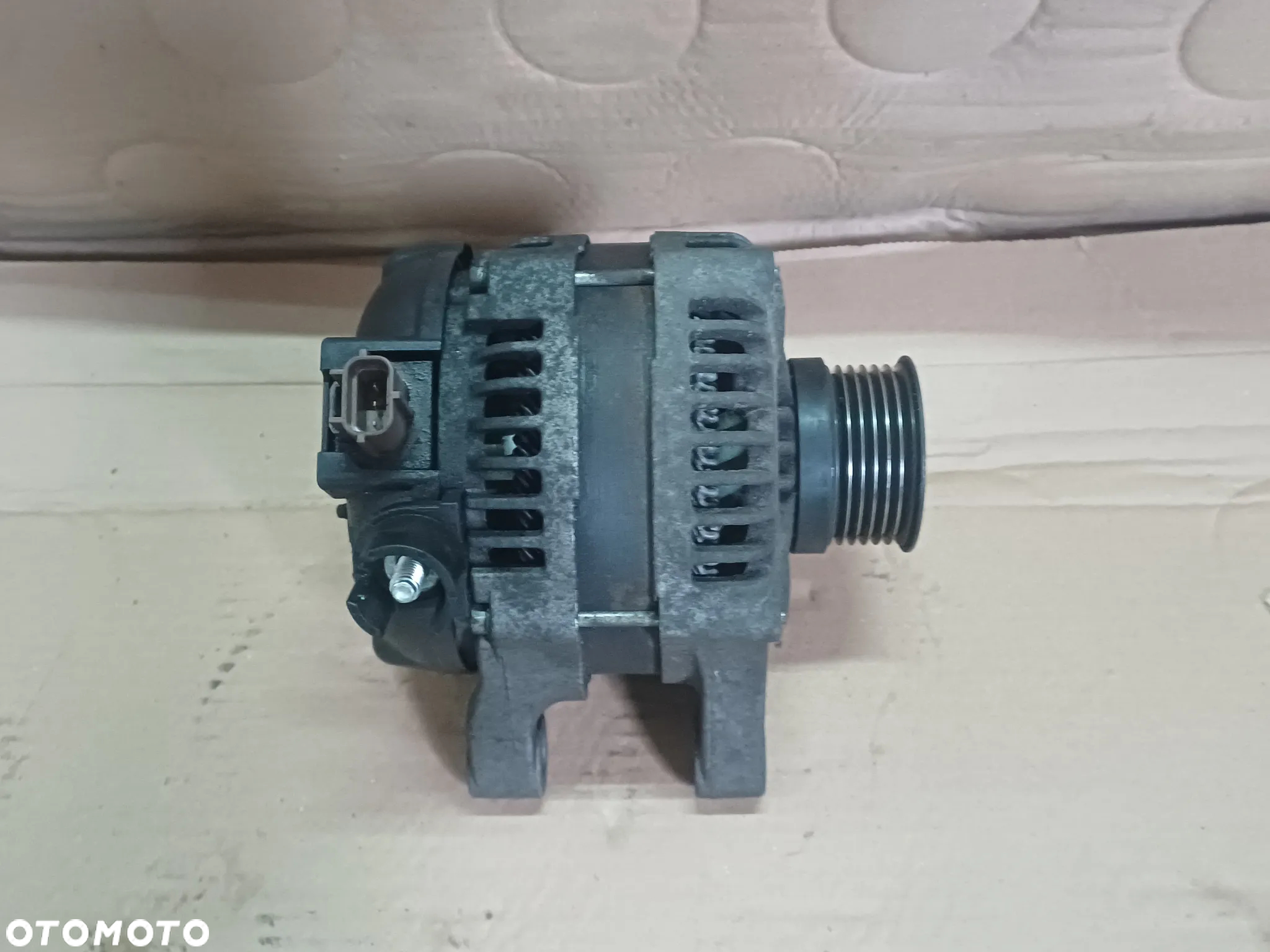ALTERNATOR 0986049071 VOLVO V5P S40 C30 PEUEGOT 2.0 HDI 136KM BOSCH 150A - 3
