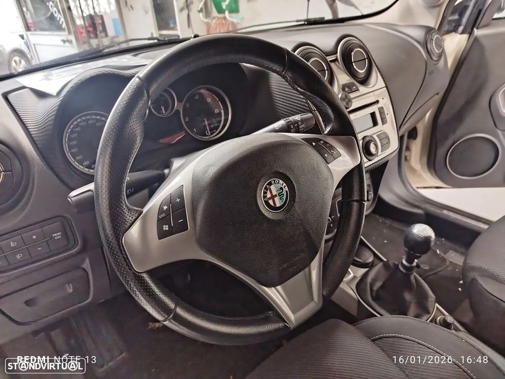 Alfa Romeo MiTo 1.6 JTD Distinctive - 8