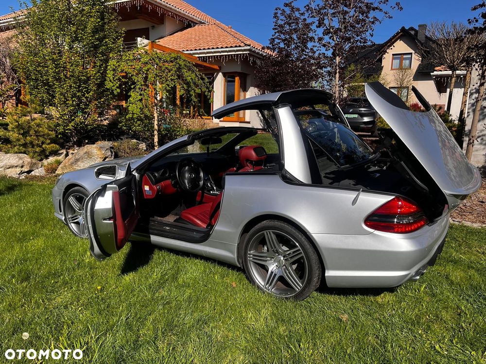 Mercedes-Benz SL 63 AMG - 1