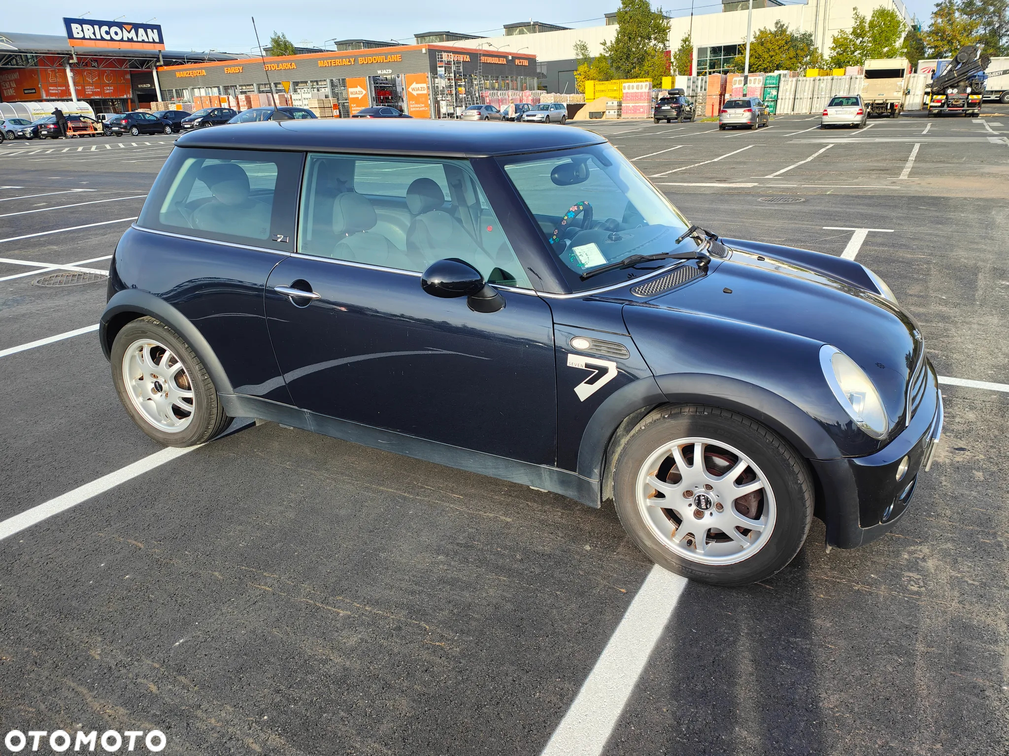 MINI ONE - 3