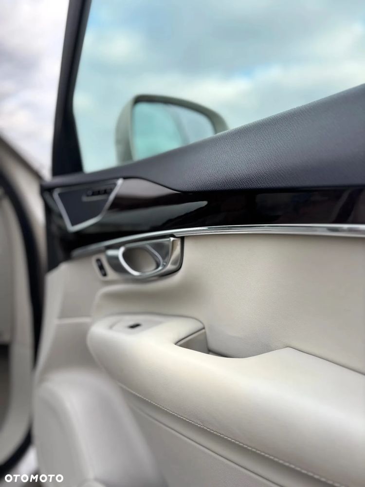 Volvo XC 90 D5 AWD Inscription 7os - 8