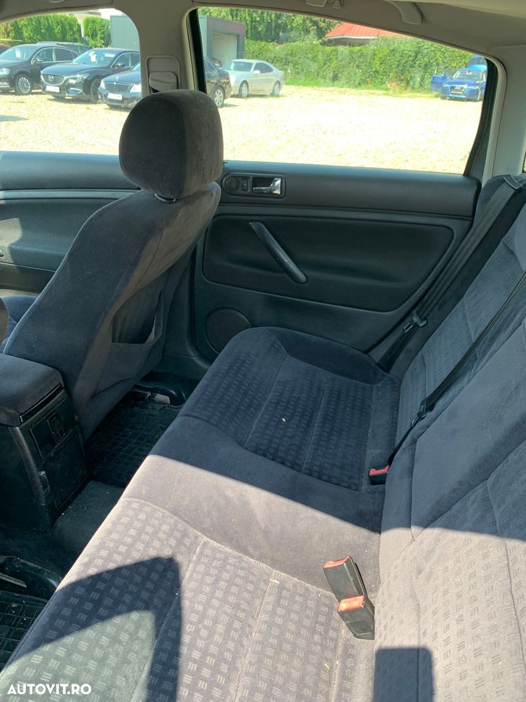 Volkswagen Passat 2.0 5V - 6