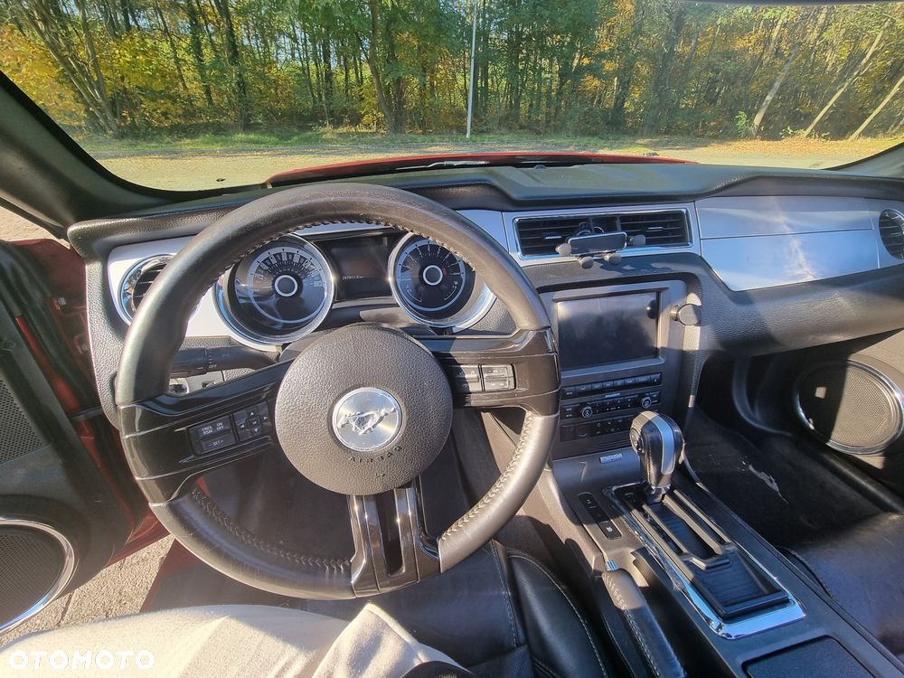 Ford Mustang 3.7 V6 Premium - 18