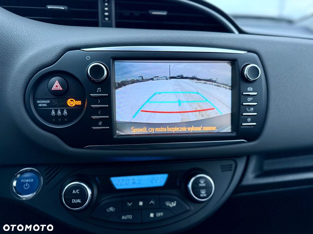 Toyota Yaris - 13