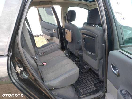 Renault Scenic 1.6 16V Confort Expression - 8