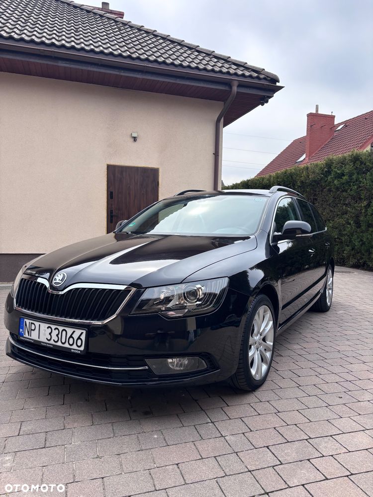 Skoda Superb 2.0 TDI Platinum - 1