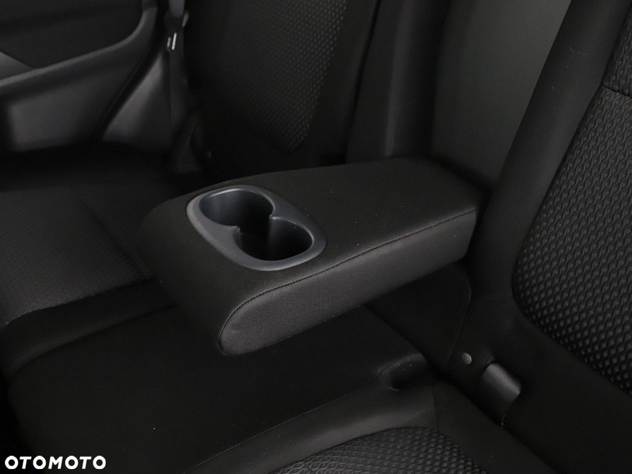Mitsubishi Outlander 2.0 2WD Edition 100 - 32
