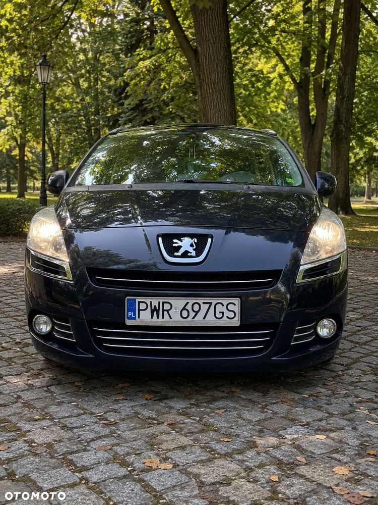 Peugeot 5008 HDI FAP 115 Family - 3
