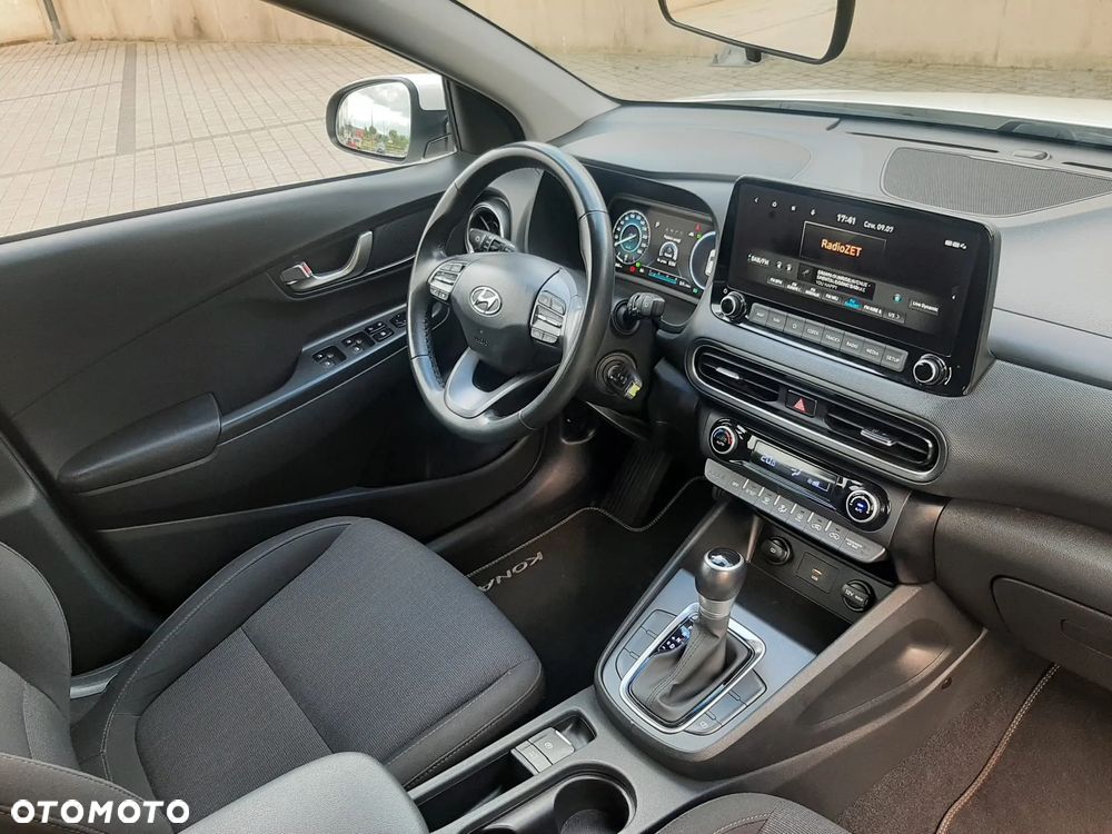 Hyundai Kona 1.6 GDI Hybrid Smart DCT - 28