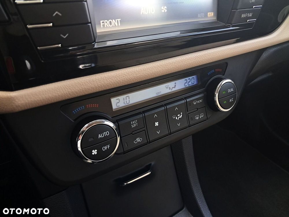 Toyota Corolla 1.6 Premium - 25