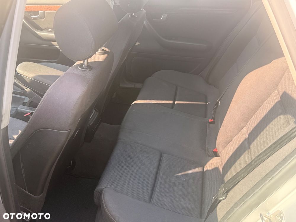 Audi A4 Avant 2 - 7
