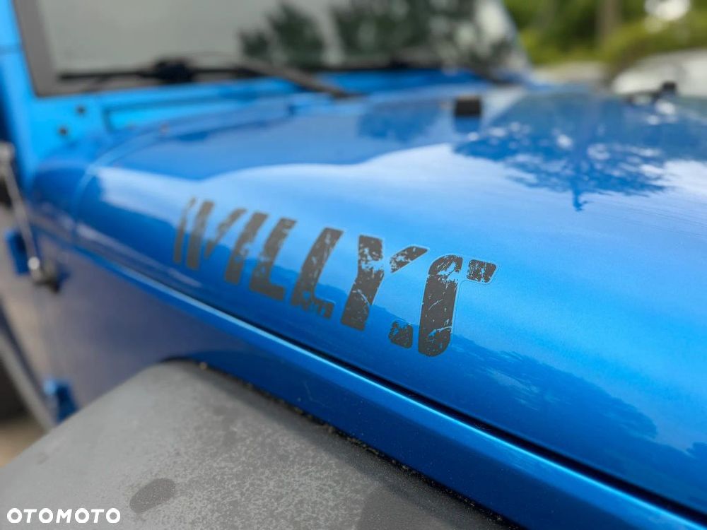 Jeep Wrangler - 25