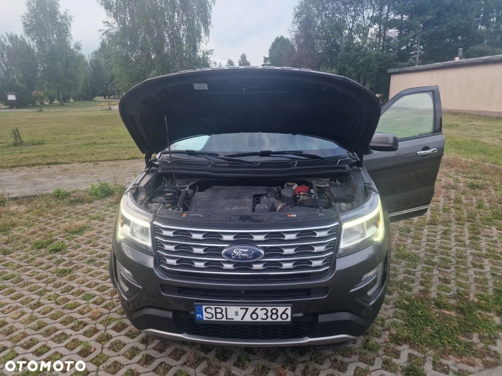 Ford Explorer - 12