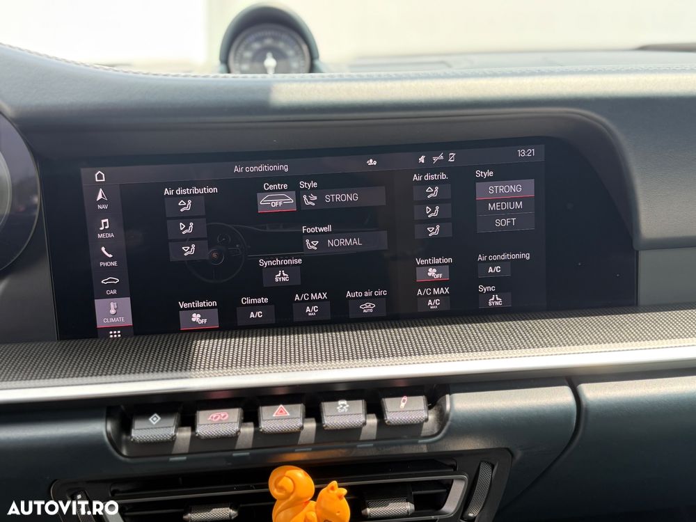 Porsche 911 Carrera 4S PDK - 18