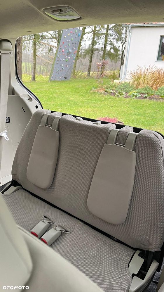 Mitsubishi Outlander 2.0 DI-D 4WD Intense - 12