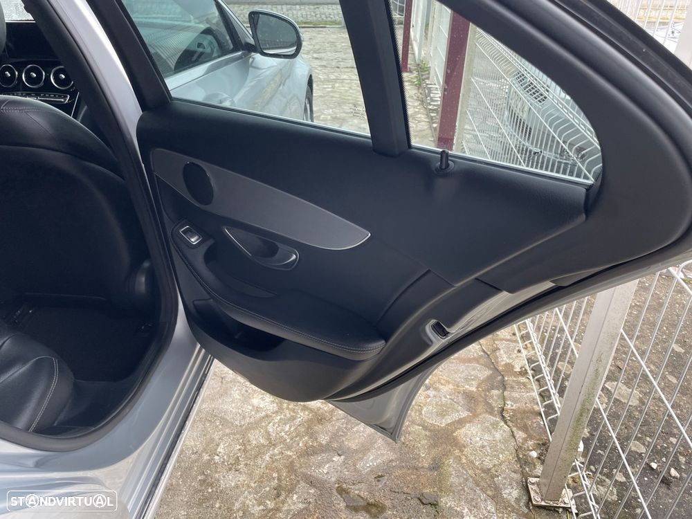 Mercedes-Benz C 220 d Avantgarde Aut. - 22