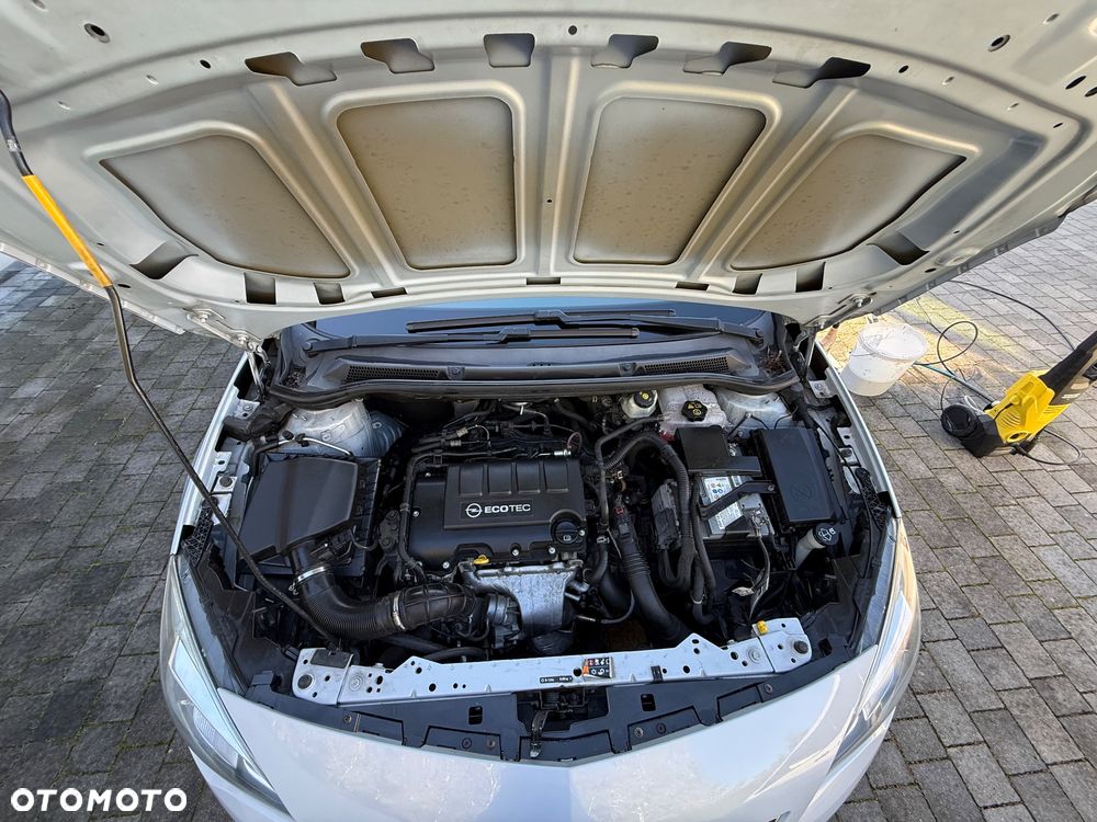 Opel Astra - 8