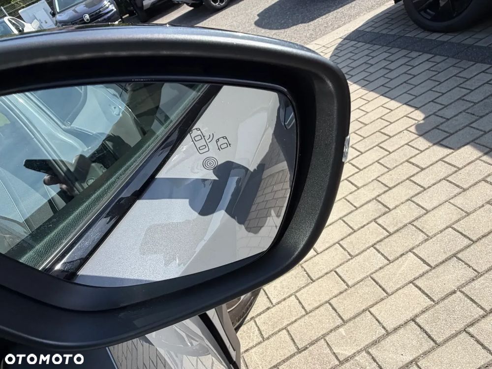 Peugeot 2008 1.2 PureTech GT S&S EAT8 - 14